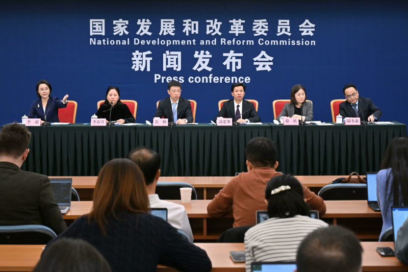 国家发展改革委举行专题新闻发布会 介绍进一步促进民间投资发展有关情况